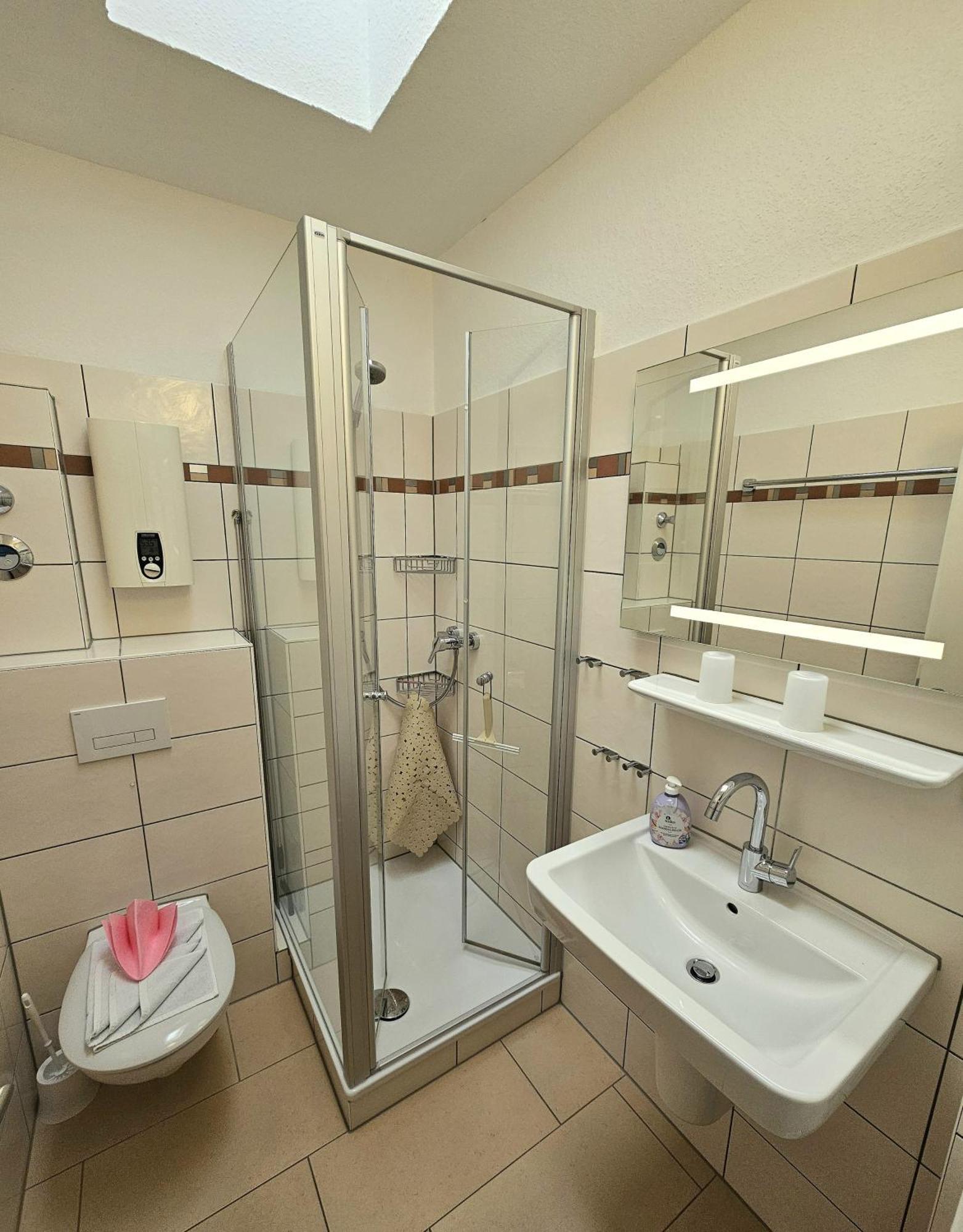 Wohnung 2 - G Pape - Schoene Terassenwohnung Mit Sep Ankleidezimmer, Kostenloses Wlan, Longstay Rabatt, Naehe Duenenpark Groemitz Ngoại thất bức ảnh